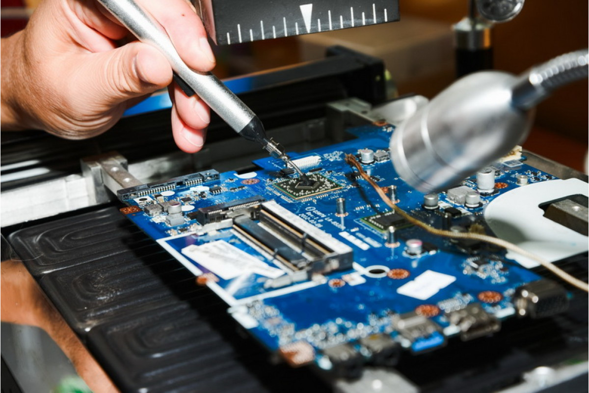 Где ремонтировать ноутбук или компьютер
