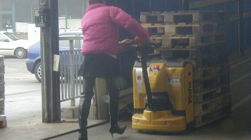 доставка колонок для азс